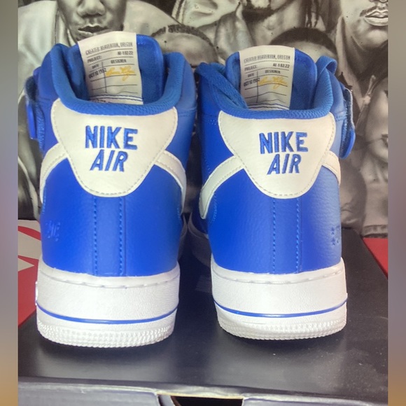 Air Force 1 Mid 07 LV8 Blue Jays 40th Anniversary Edition size 11 brand new - Picture 3 of 4